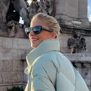 Celine | Accessories | Celine Cl487i 25a Sunglasses White  display picture 3